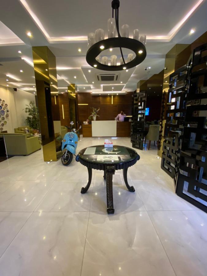 Lahore Continental Hotel Exterior photo